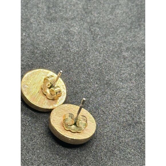 Stunning Vintage RARE Gold Tone 80s Yin Yang Signet Stud Earrings by Avon some w - Picture 5 of 5